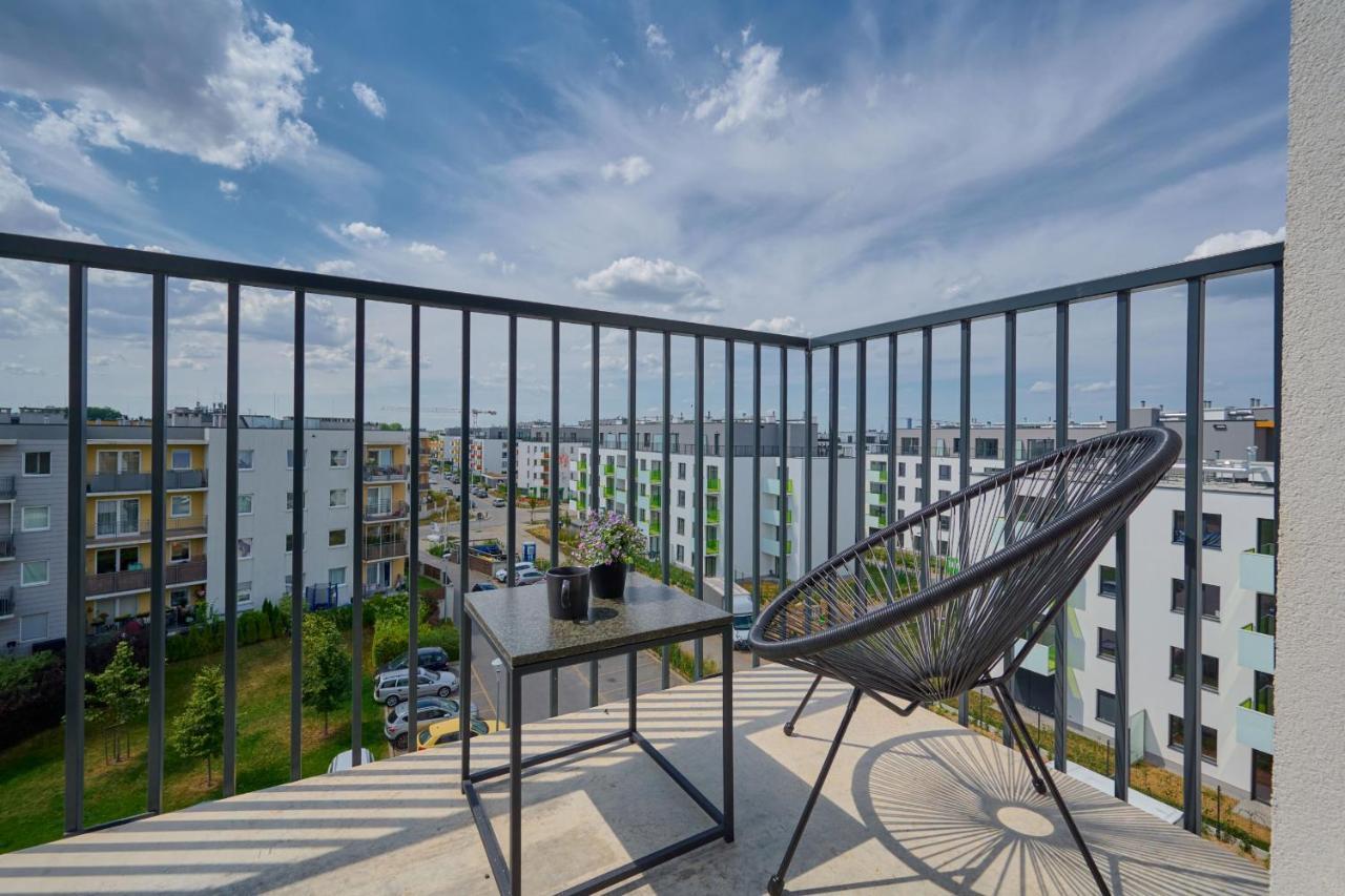 Exclusive Apartment With Balcony & Parking Wroclaw By Renters Prestige Eksteriør bilde